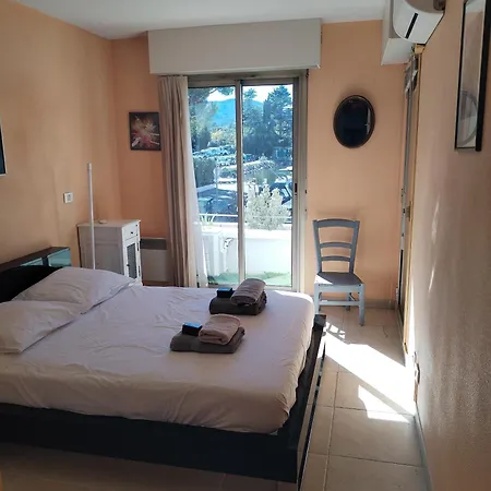 T2 Ile Cannes Marina Appartement